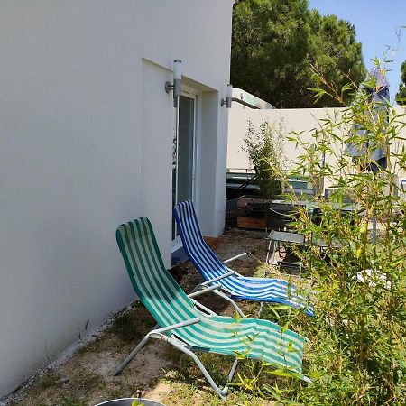 La Casita Serignanaise - Apt T2 - Clim - Jardin住宿加早餐旅馆 外观 照片