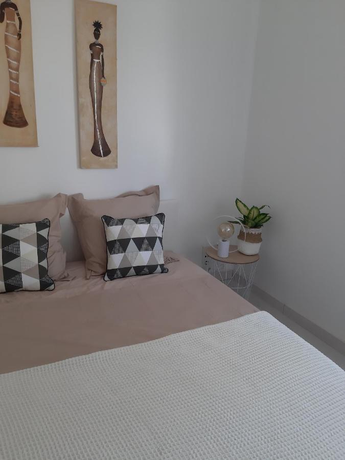 La Casita Serignanaise - Apt T2 - Clim - Jardin住宿加早餐旅馆 外观 照片