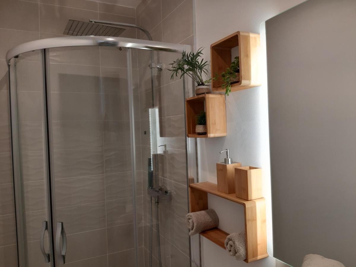 La Casita Serignanaise - Apt T2 - Clim - Jardin住宿加早餐旅馆 外观 照片