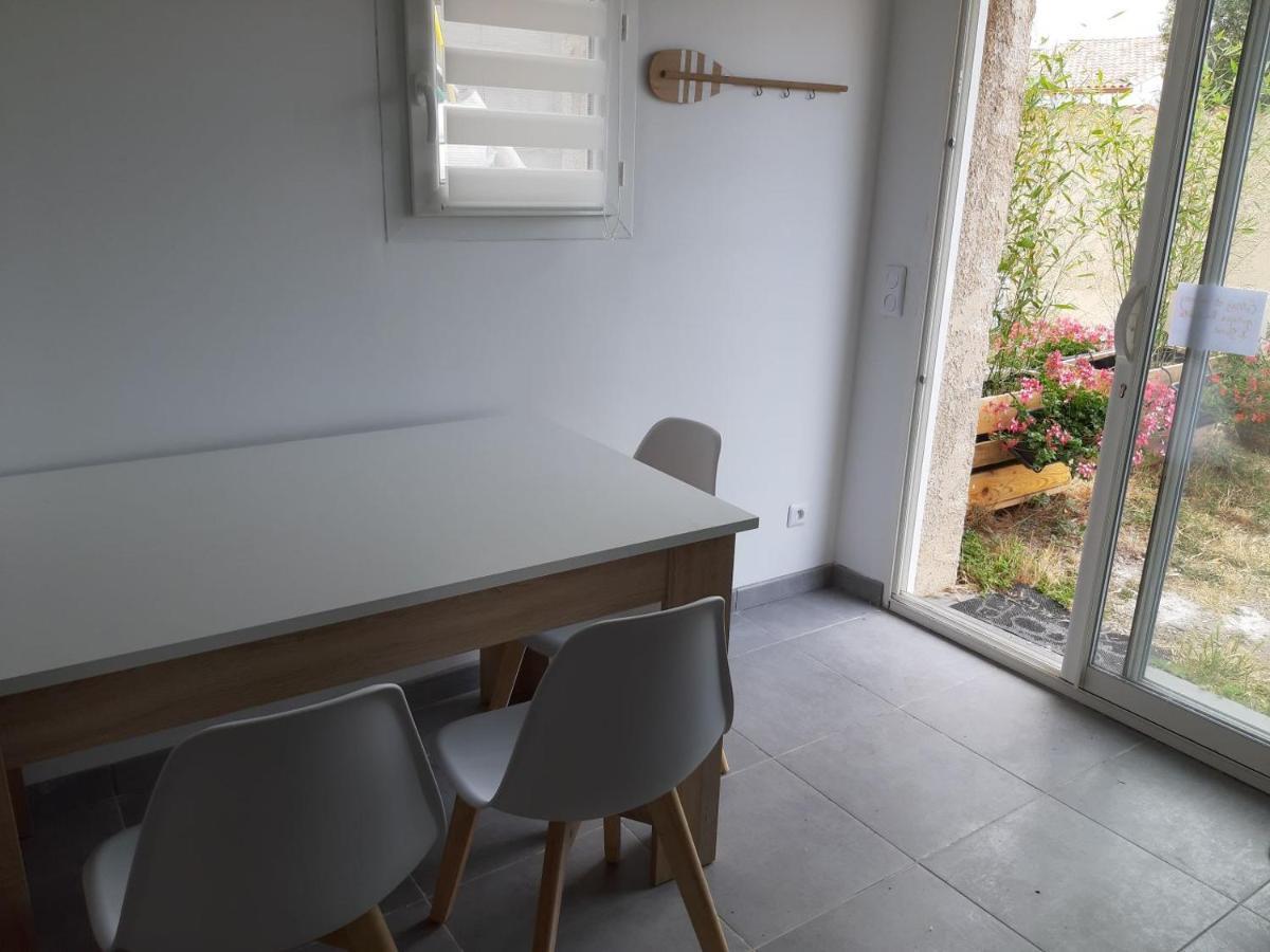 La Casita Serignanaise - Apt T2 - Clim - Jardin住宿加早餐旅馆 外观 照片
